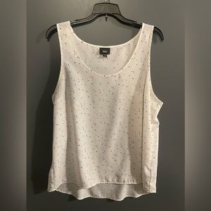 Women’s white sleeveless blouse